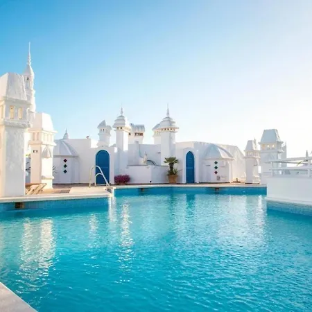 Daire New Waterfront Gem W Rooftop Pool-puerto Marina