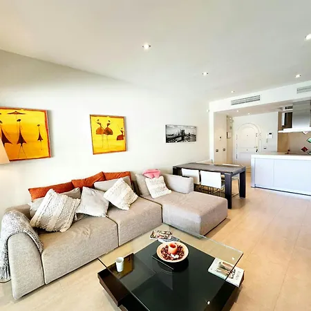 Daire New Waterfront Gem W Rooftop Pool-puerto Marina Benalmádena