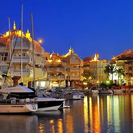 Apartment New Waterfront Gem W Rooftop Pool-puerto Marina